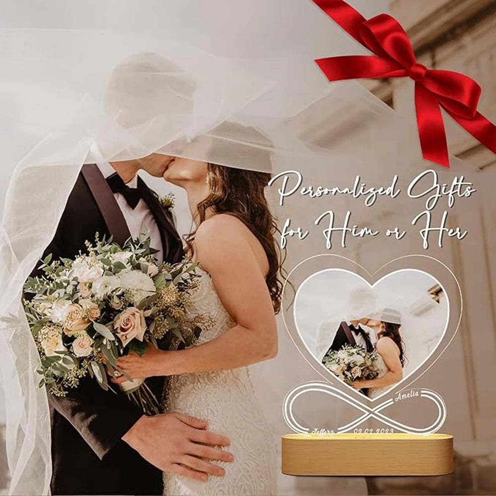 Spersonalizowana Ramka LED ze Zdjęciem - Prezent na Walentynki