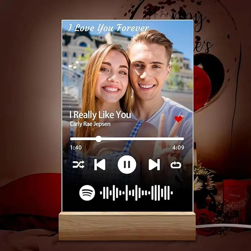 Spersonalizowana Ramka LED ze Zdjęciem - Prezent na Walentynki